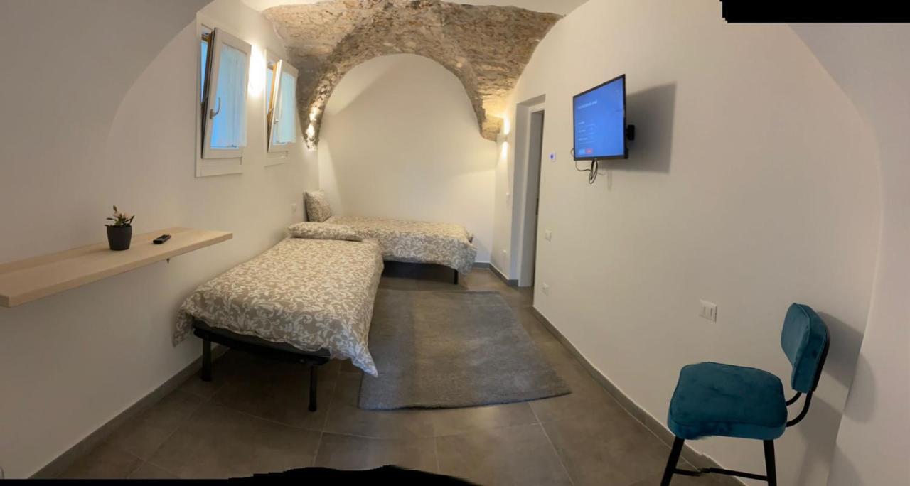 Castle Rhythm Inn Арко Екстер'єр фото